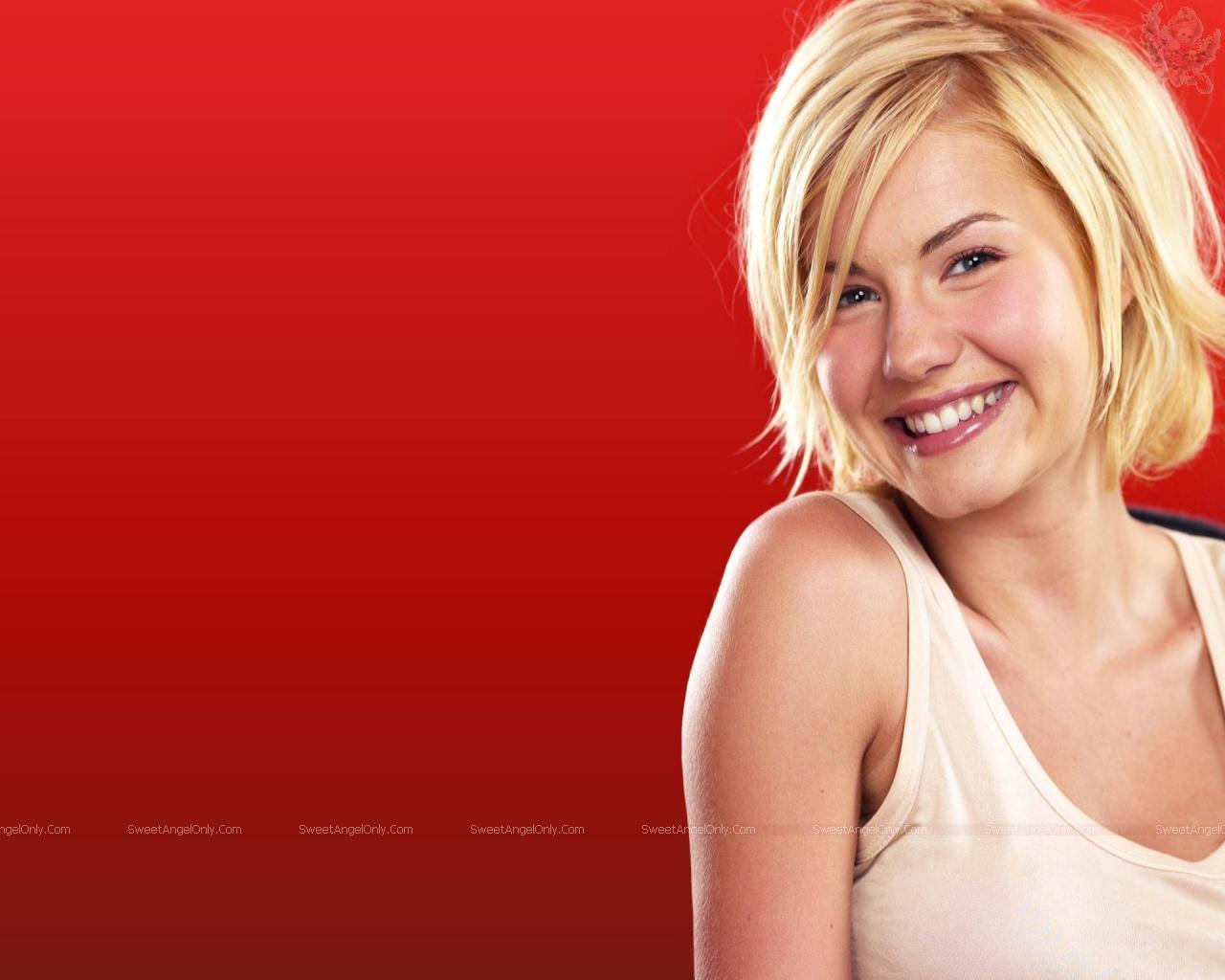 Elisha Cuthbert Wallpapers