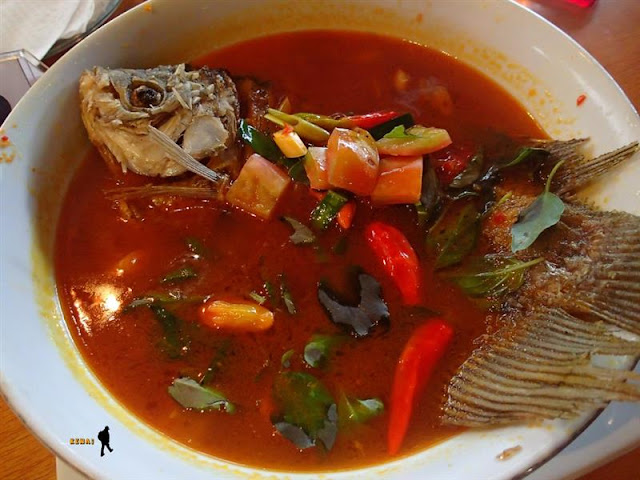 sop gurame asam pedas riung gili-gili