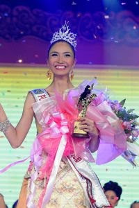 juara Putri Pariwisata 2010