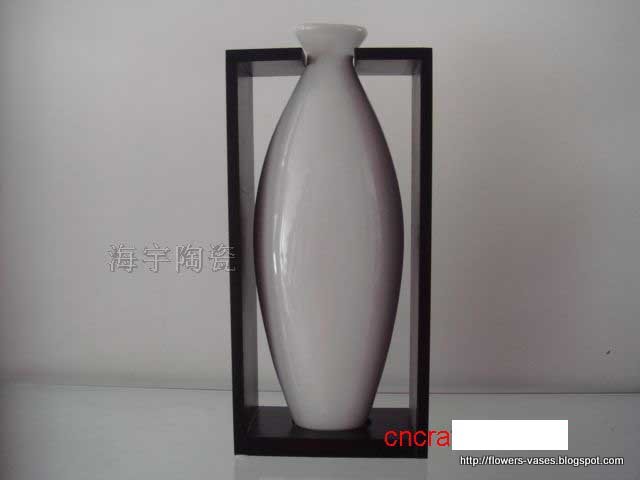 Flowers vases:vases-13647