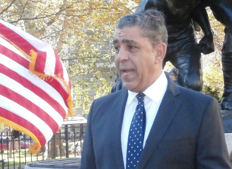 Espaillat vuelve a hacer historia presidiendo sesión de la Cámara de Representantes en congreso de Estados Unidos