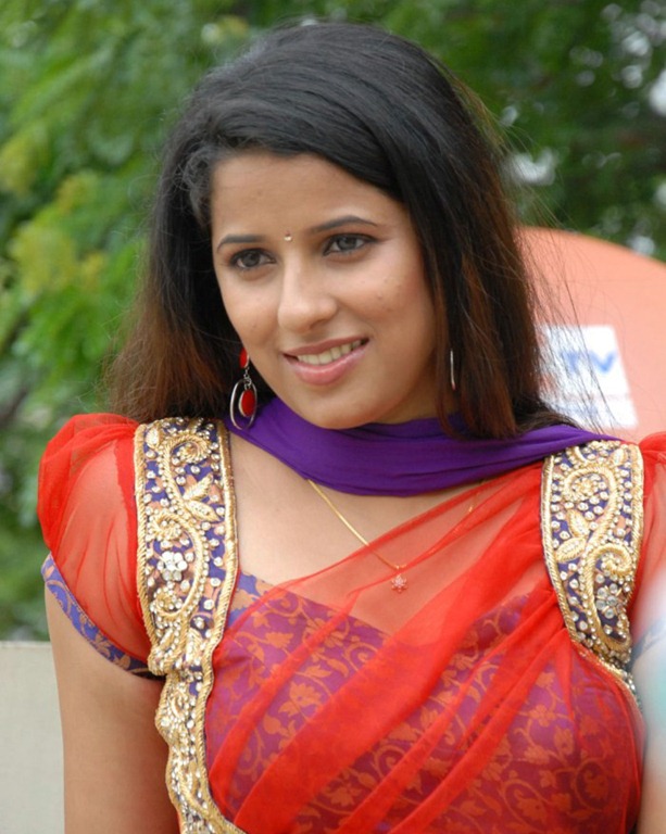 Keerthi Naidu Hot in Saree Picssaree pictures, kajal photos photos ... | Keerthi Reddy in churidar  