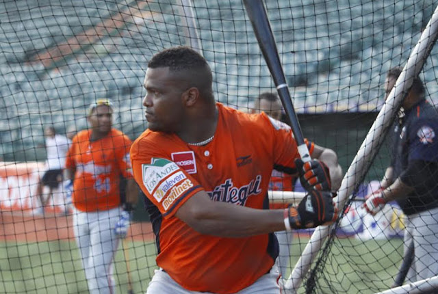 Los Caribes contrataron al poderoso inicialista cubano José Julio Ruiz con la esperanza de que fuera una fortaleza de su lineup. Foto cortesía Prensa Caribes de Anzoátegui