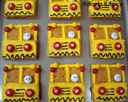 http://www.coolestbirthdaycakes.com/schoolbuscake.html#c2 (school bus cookies )