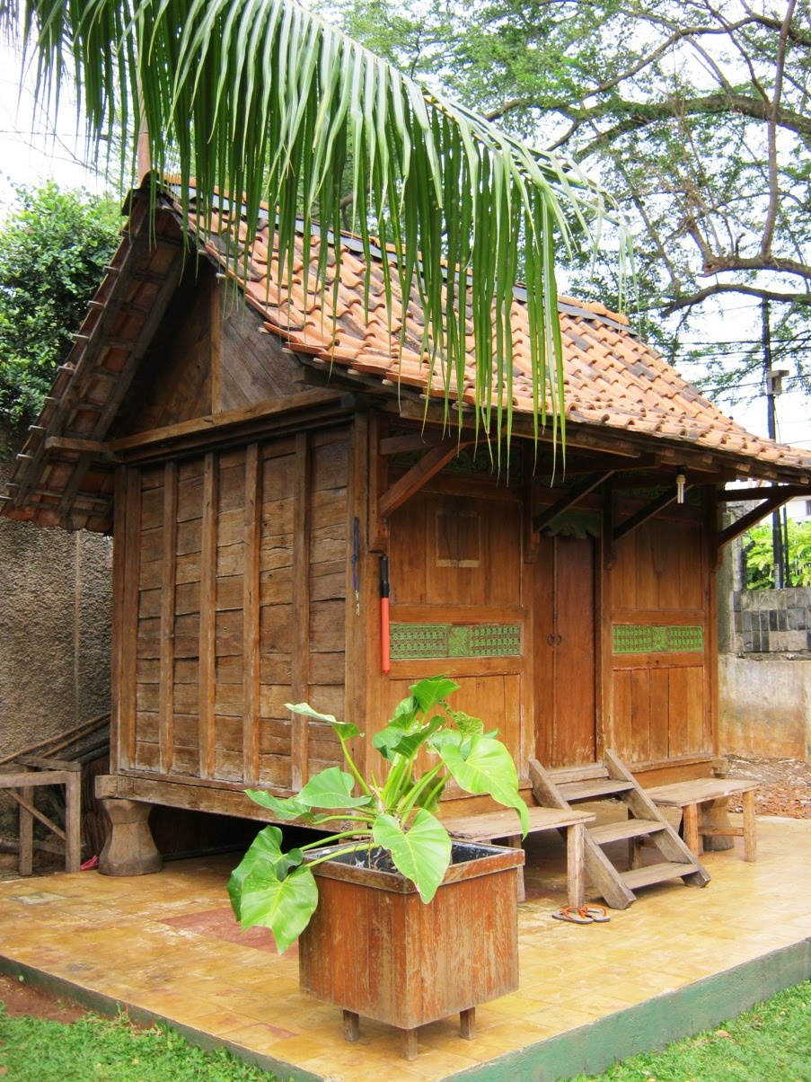 TOKO BARANG ANTIK  Dijual Rumah  Tua Dari Kayu  Jati