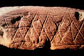 Blombos-Cave-Engravings