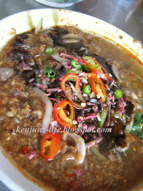 laksa pahang. Air Itam Asam Laksa (RM 3)