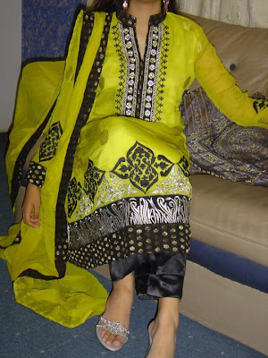 Pakistani Salwar Kameez Fashion