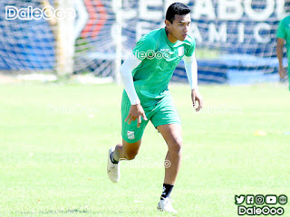 Ferddy Roca se entrenó en San Antonio - Oriente Petrolero - DaleOoo