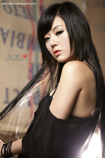 Hwang-Mi-Hee-Heart-Leggings-21-very cute asian girl-girlcute4u.blogspot.com