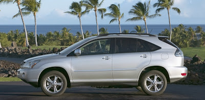 Carscoop RX400H2 Lexus RX 400h Ad Banned For Misleading Low Emissions Implications!