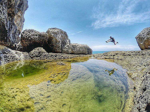 Hasil gambar untuk teluk bidadari