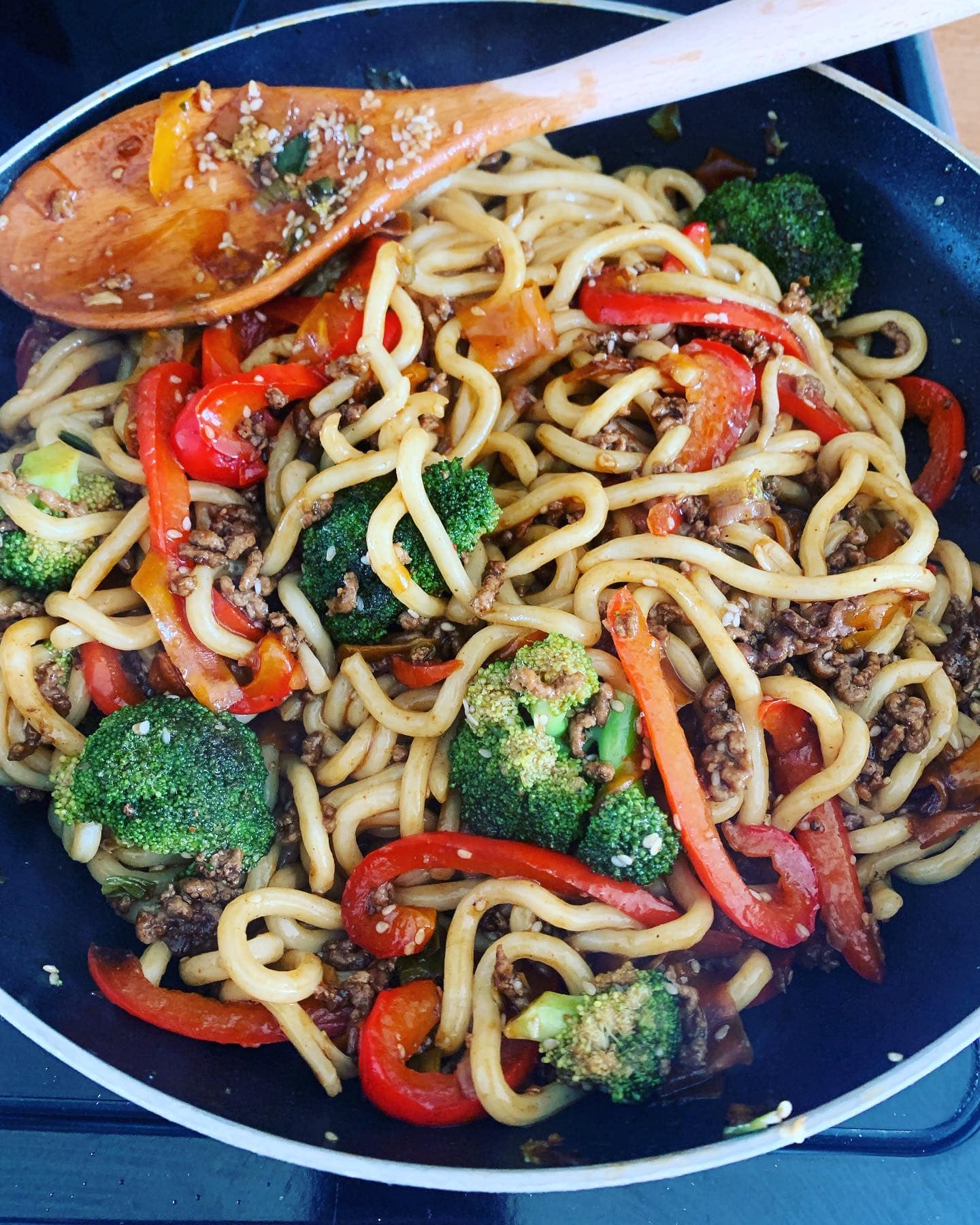 Recipe - Spicy garlic veg udon noodles
