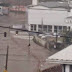 Chuva forte alaga várias ruas de Petrópolis, RJ, neste domingo