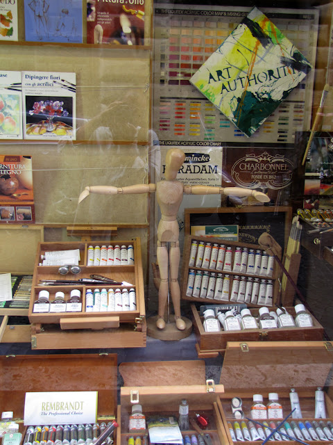 Wooden mannequin, art store, Via del Pie' di Marmo, Rome