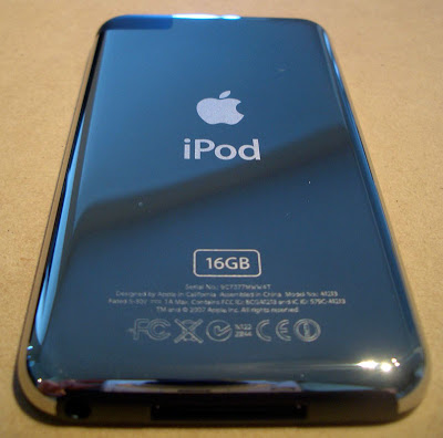 ipod touch 3g. ipod touch 3g back. ipod touch