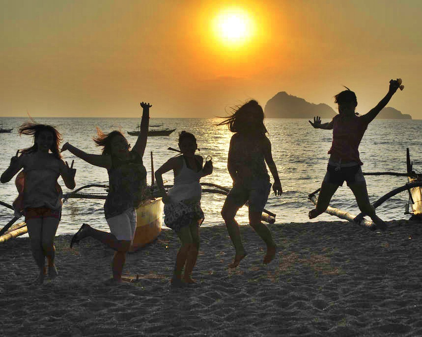 The much awaited SUNSET with our best JUMP SHOT!:)