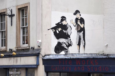 banksy graffiti art