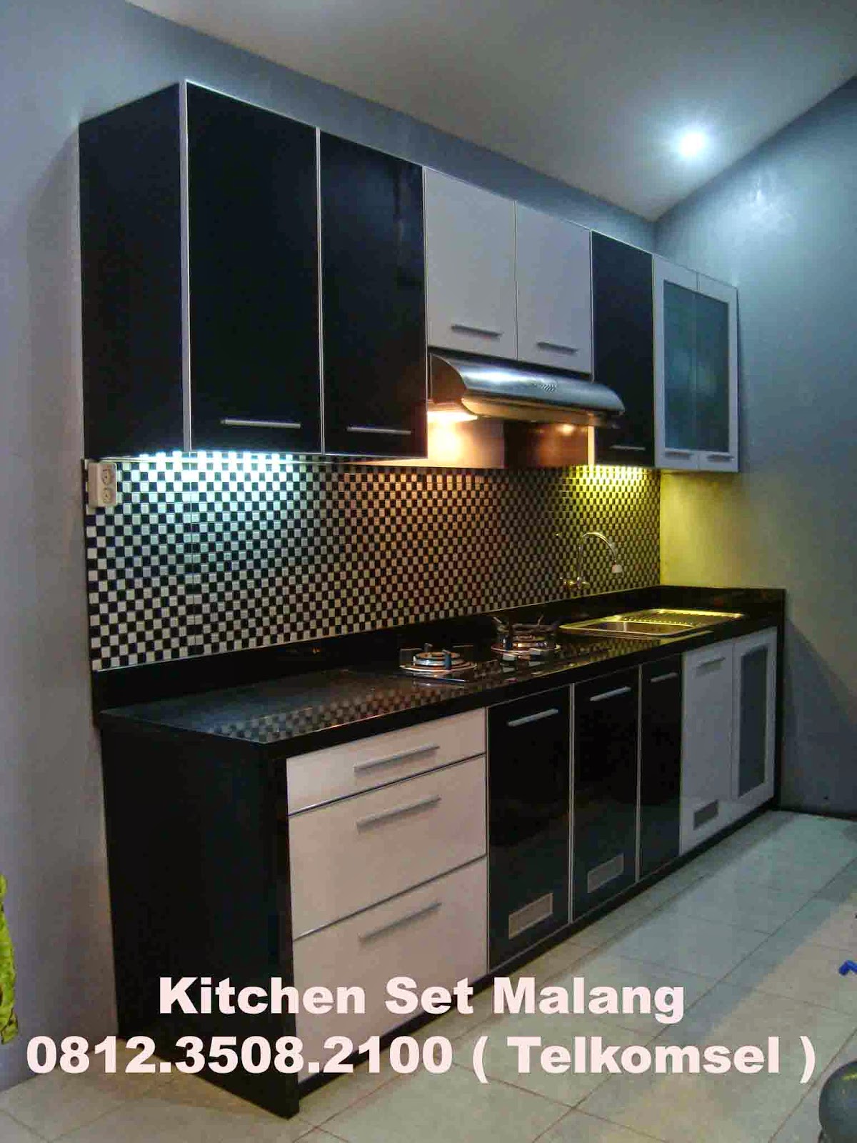 Meja Dapur Minimalis Lurus 