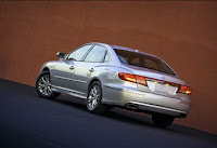 Car_Review-2011-Hyundai_Azera
