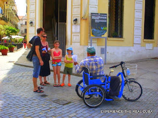 Street Vendors Havana