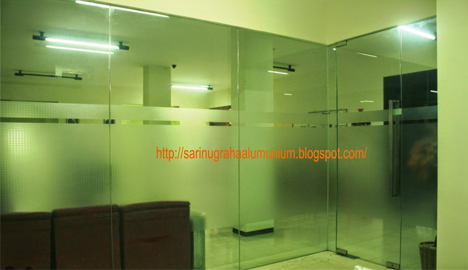 Sari Nugraha Aluminium Kaca Construction Pintu  Sleding 