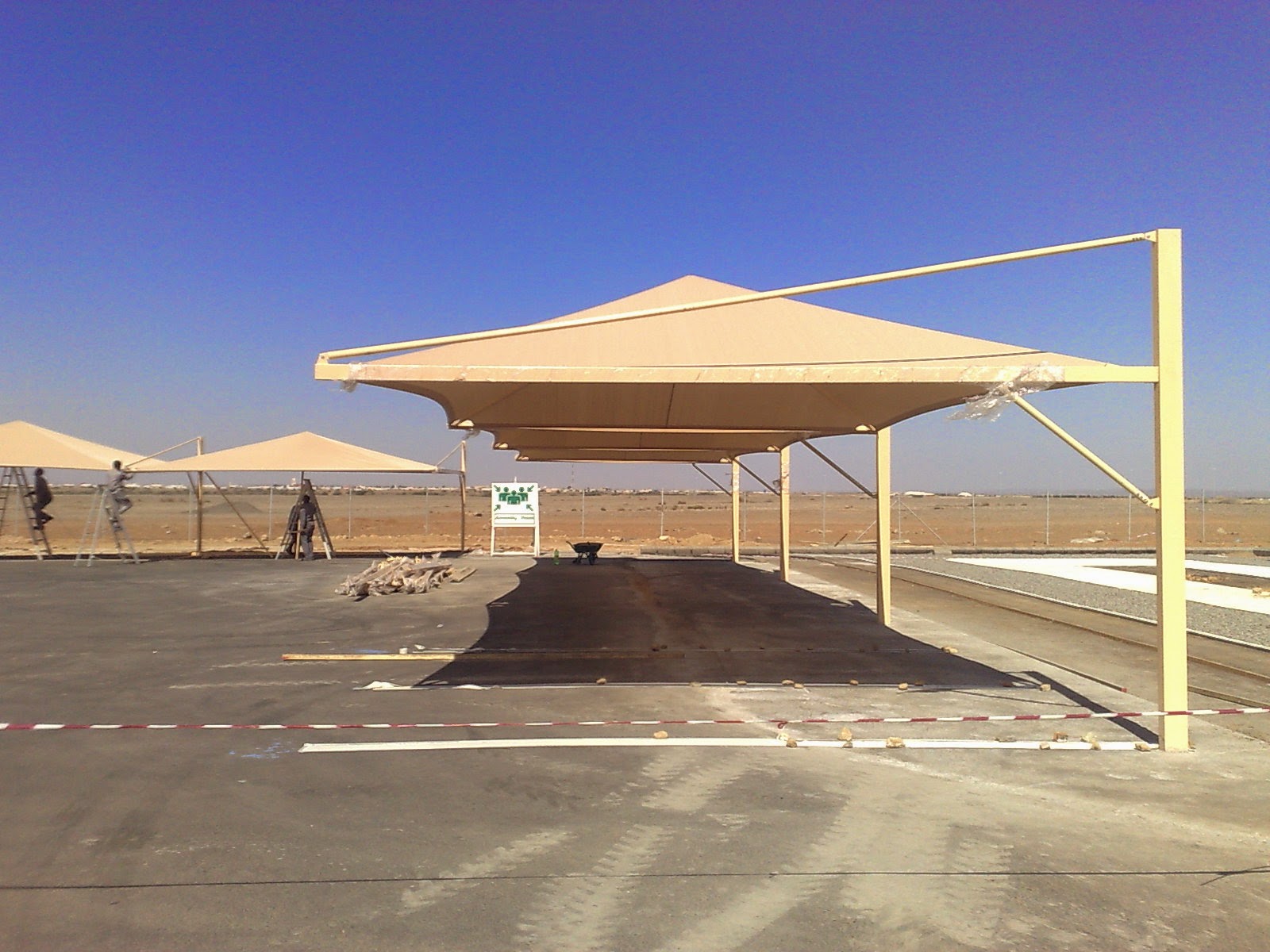 car parking shades suppliers in qatar: car parking shades 