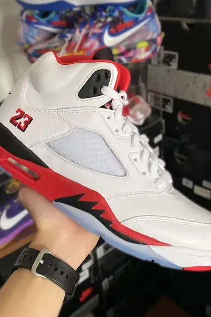 Air Jordan 5 "Fire Red" Returns with a Black Tongue