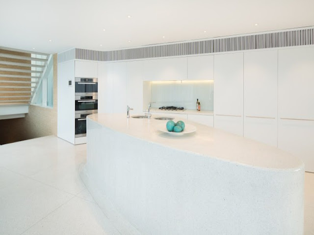 White oval kitchen island 