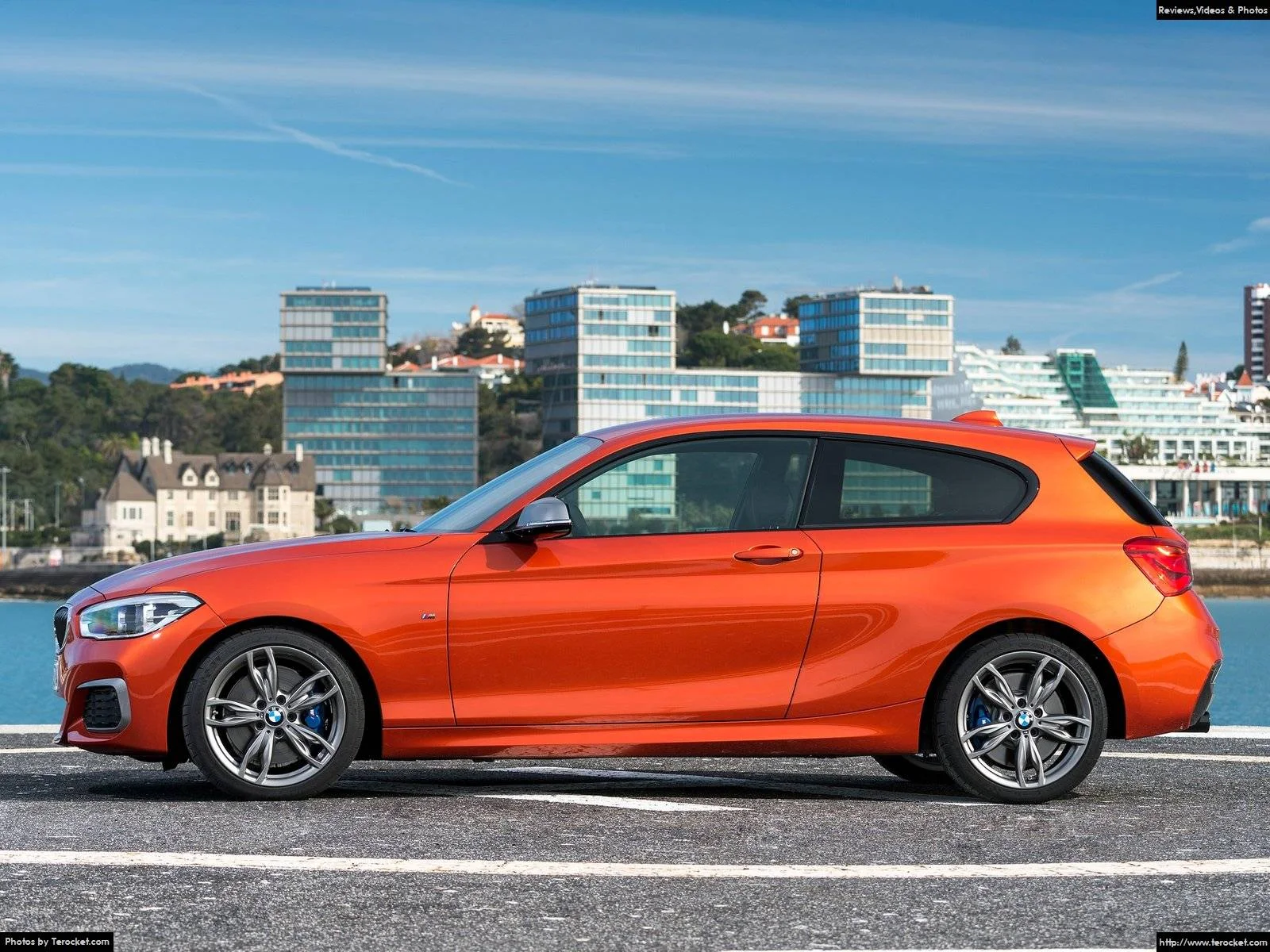 Hình ảnh xe ô tô BMW M135i 2016 & nội ngoại thất