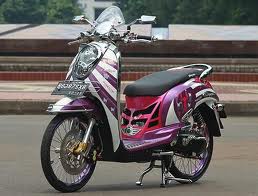 Modifikasi Motor Matic Scoopy title=