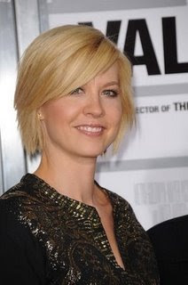 Short Hairstyles, Shor Bob Hairstyles, Layered Short Bob Hairstyles