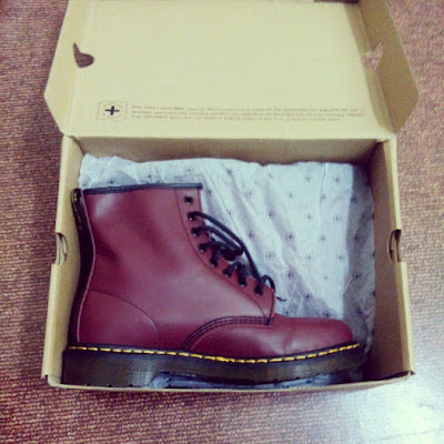 Kasut dr martens