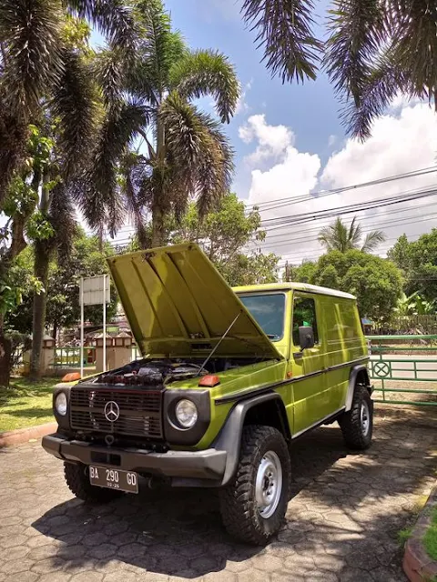 Lelang KPKNL Purwokerto: Dengan Nilai Limit 49 Juta, Mobil Mercedes-Benz G-Class 290GD Laku 1.1 Milyar