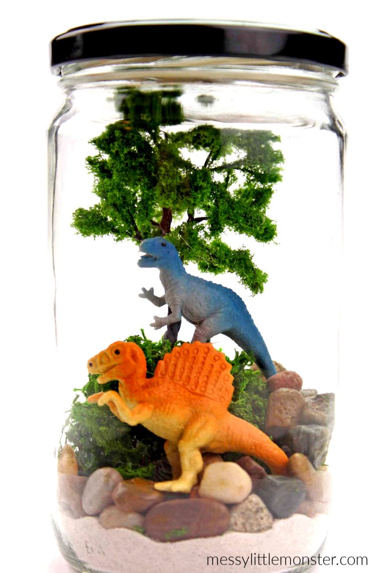 Dinosaur garden in a jar - Dinosaur crafts for kids