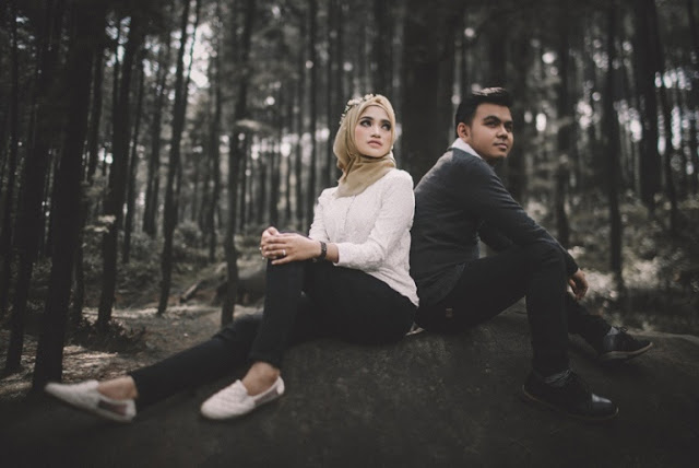 <img src="Pre-Wedding Photos .jpg" alt="6 Spot Pre-Wedding Photos at Height [Part II] ">