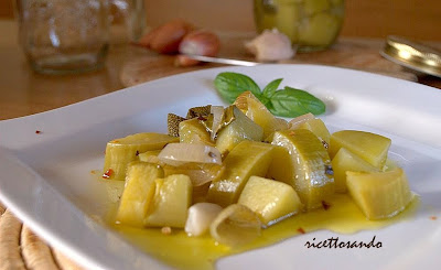 Antipasto di zucchine sottovetro 