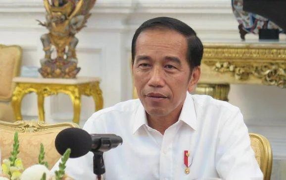 Jokowi Ingin Gunakan Dana Zakat dan Wakaf untuk Entaskan Kemiskinan Jokowi Ingin Gunakan Dana Zakat dan Wakaf untuk Entaskan Kemiskinan