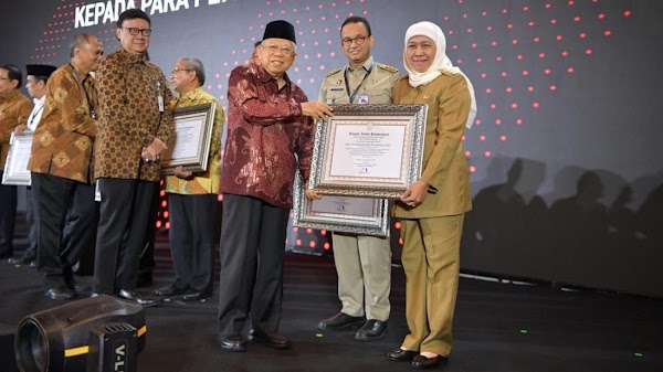 Gubernur Anies Raih Penghargaan Kepala Daerah Bebas Korupsi