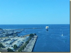 20130721_interesting ship (Small)