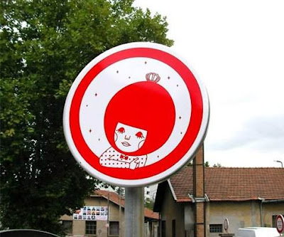 What's the meaning of these road signs? Seen On www.coolpicturegallery.net