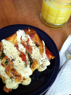http://pantrydreams.blogspot.com/2013/05/eggs-benedict-casserole-with.html