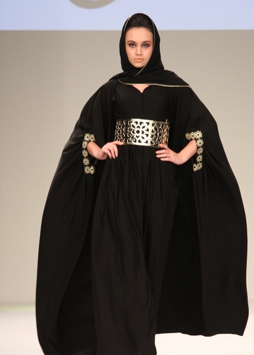 Konsep Terkini Qatar Dress
