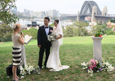 Wedding celebrant in Sydney