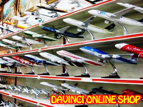 MINIATUR PESAWAT TERBANG  DIECAST PESAWAT TERBANG  Blog 