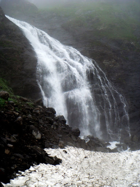 Shrikhand Mahadev: Parvati Baag