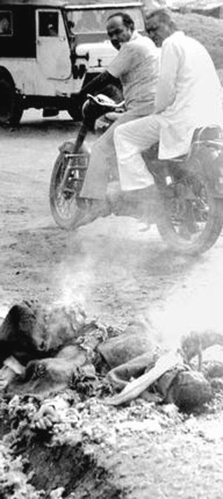 Anti-Sikh Riots of India Rare Photos | Rare & Old Vintage Photos (1984)