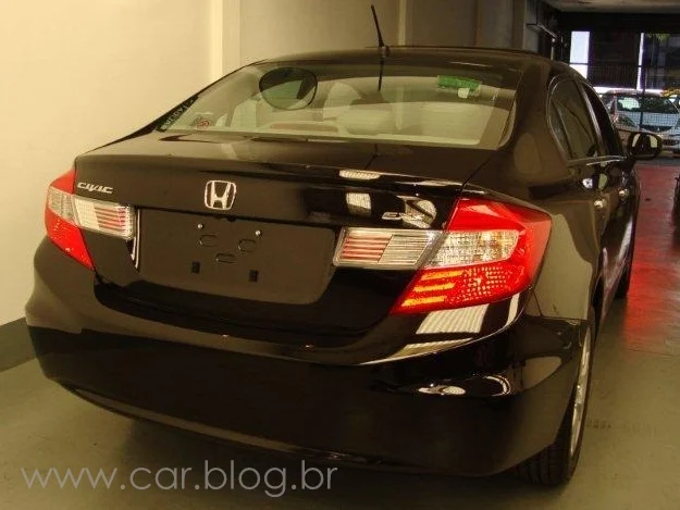 Honda Civic 2012 - traseira