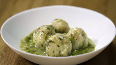 RECIPE OF COD MEAT BALLS IN GREEN SAUCE