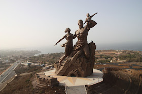 Monumento al Renacimiento Africano